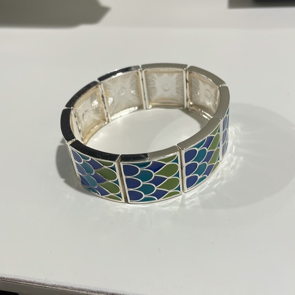 Multi colored bracelet - Picture 2 of 3